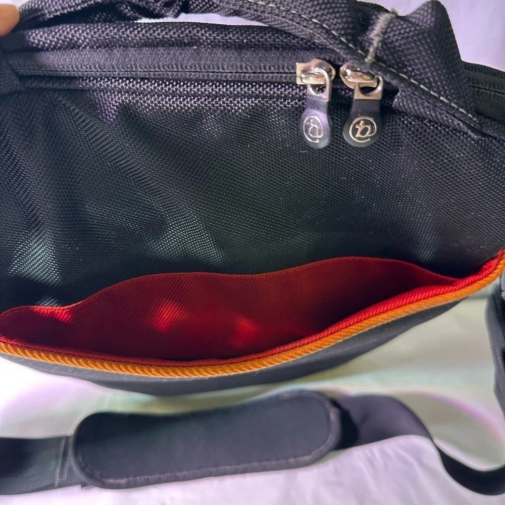 Black Laptop Carrying Case